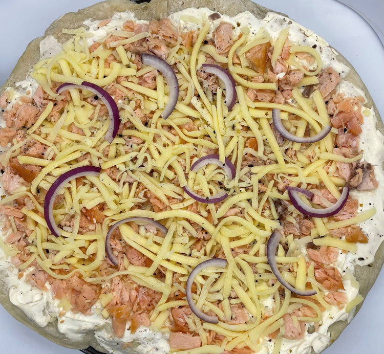 Salmon with Orange & fennel Pizza